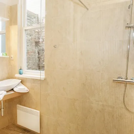 Ariel Close To St. Stephen Basilica * Budapeşte