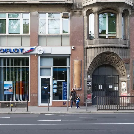 Ariel Close To St. Stephen Basilica Lejlighed