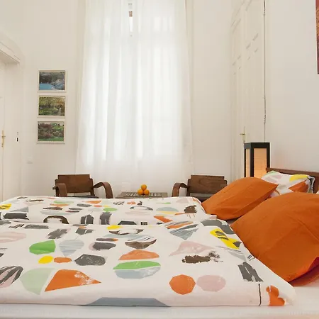 Ariel Close To St. Stephen Basilica *