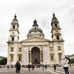 Ariel Close To St. Stephen Basilica Budapest